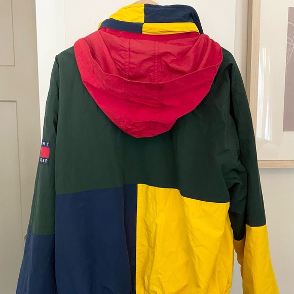 Mens Vintage Tommy Hilfiger Coat - Picture 2 of 3